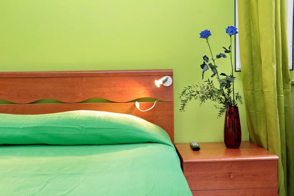 Lucky Home Rooms Roma Exterior foto