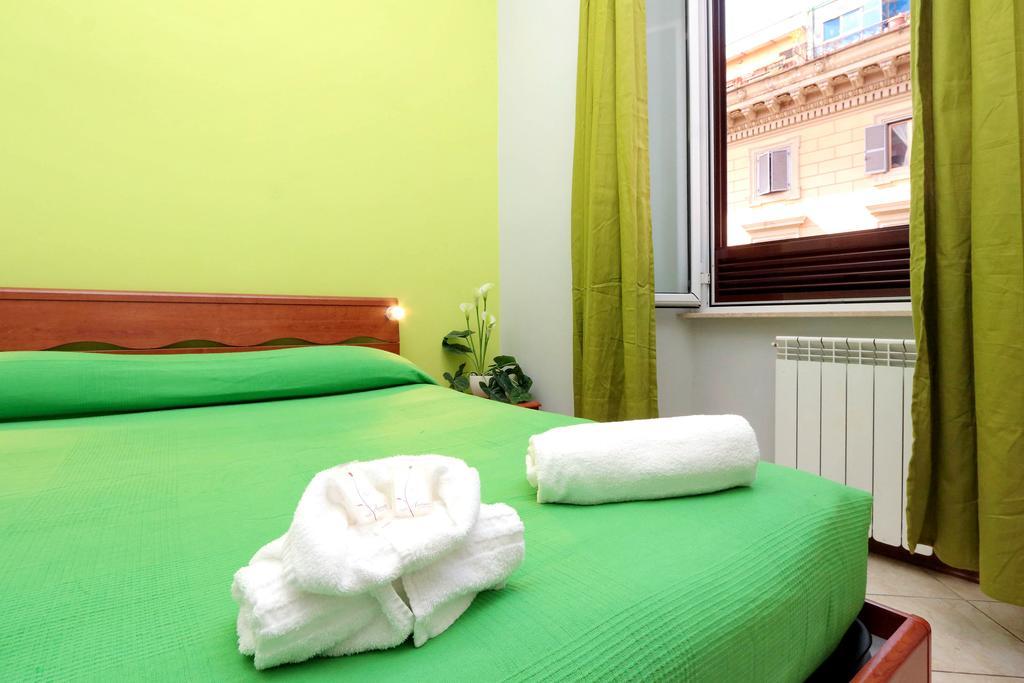 Lucky Home Rooms Roma Exterior foto