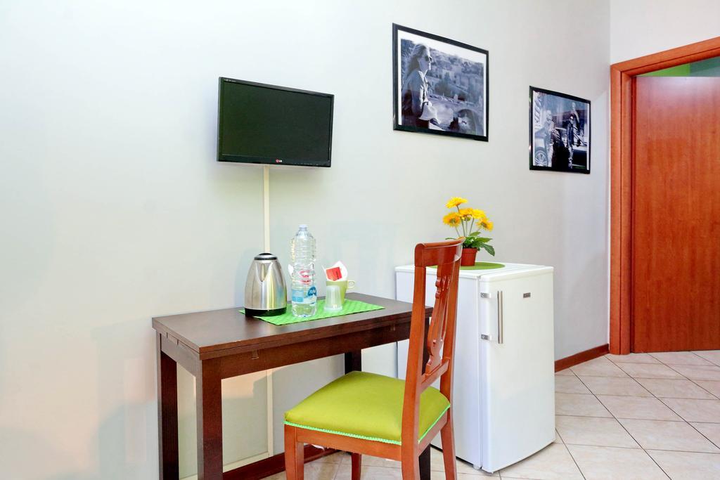 Lucky Home Rooms Roma Exterior foto