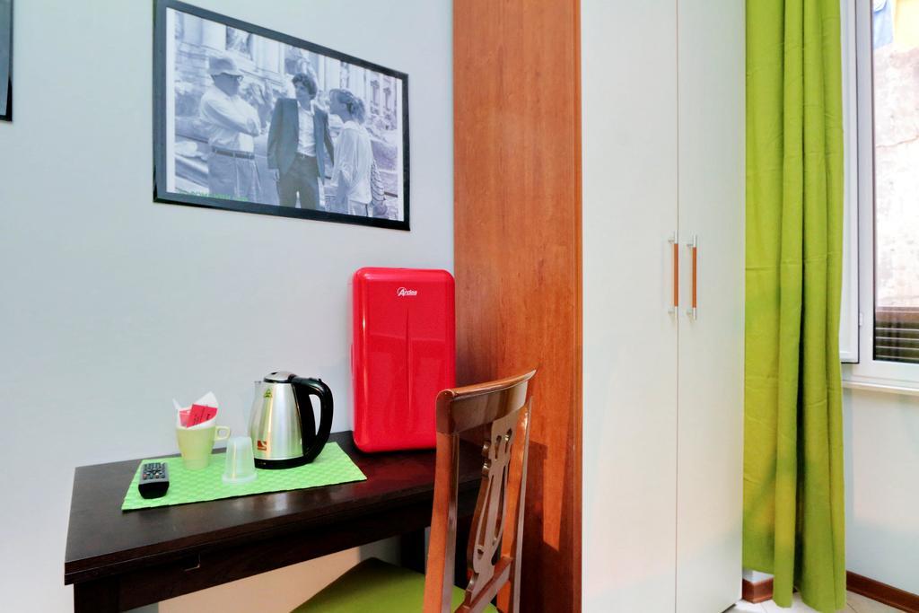 Lucky Home Rooms Roma Exterior foto